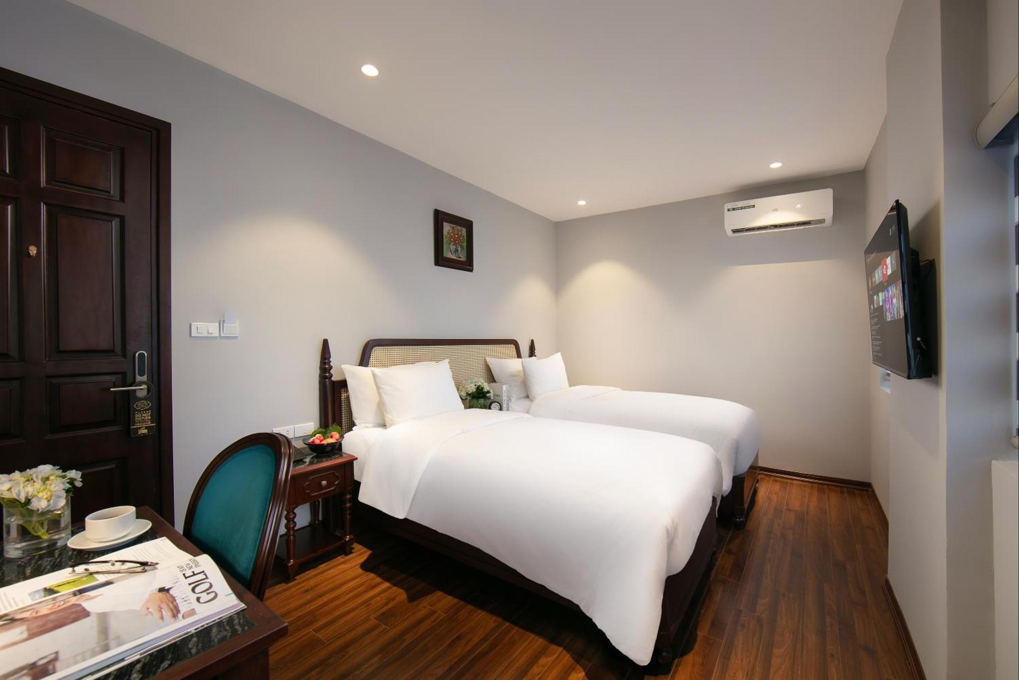 Serene Central Hotel Hanoi Buitenkant foto