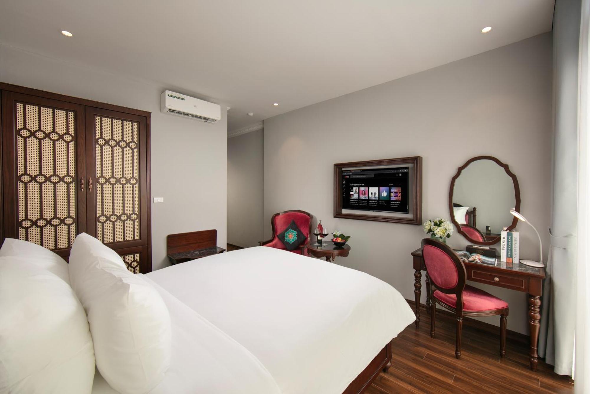 Serene Central Hotel Hanoi Buitenkant foto
