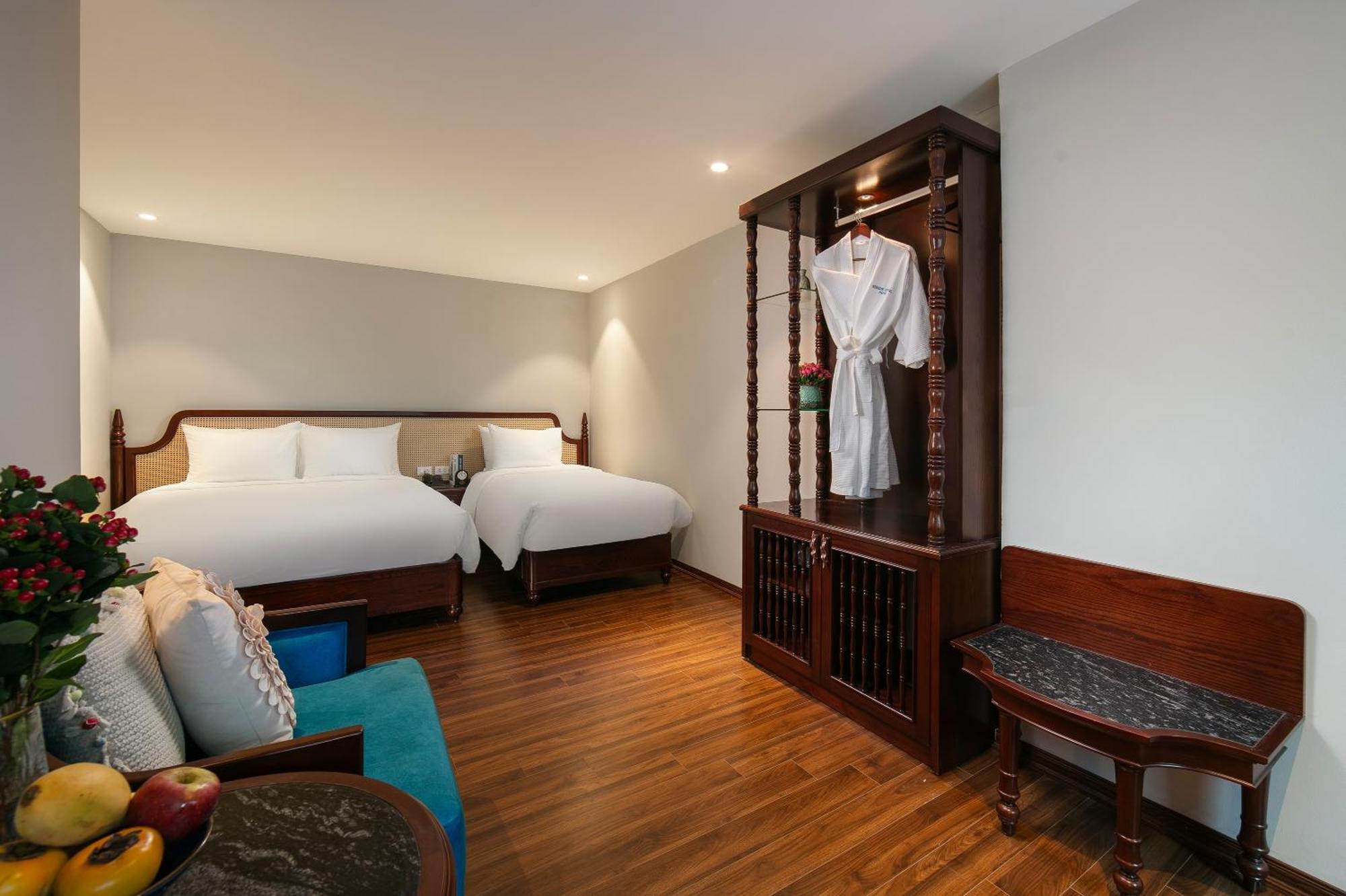 Serene Central Hotel Hanoi Buitenkant foto